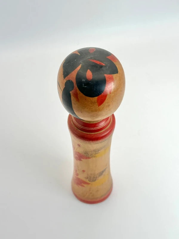 K18004 - Traditional Naruko kokeshi by Yusa Fukuju 遊佐福壽