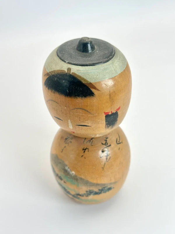 K10121 - Onsen omiyage vintgae kokeshi doll