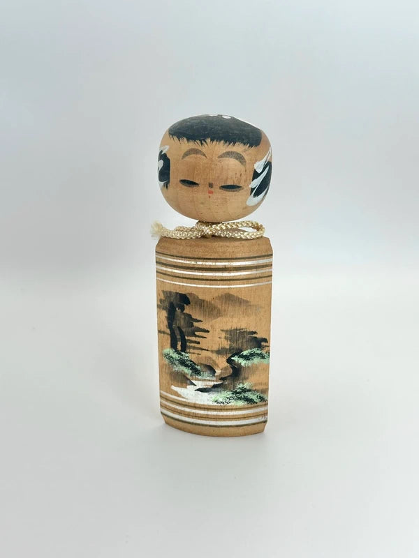 K15065 - Vintage omiyage kokeshi doll