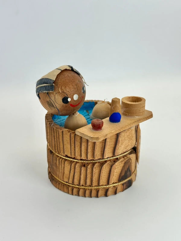 K10119 - Onsen omiyage kokeshi Yubara Onsen 湯原温泉
