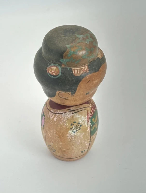 K10107 - Vintage omiyage sosaku kokeshi doll