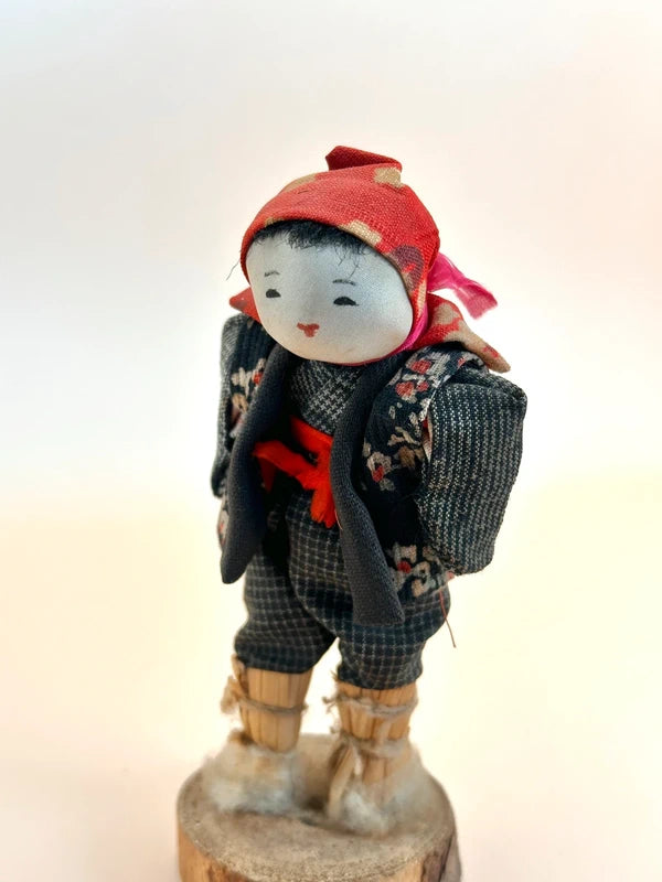K15077 - Mingei Ningyō vintage folk craft