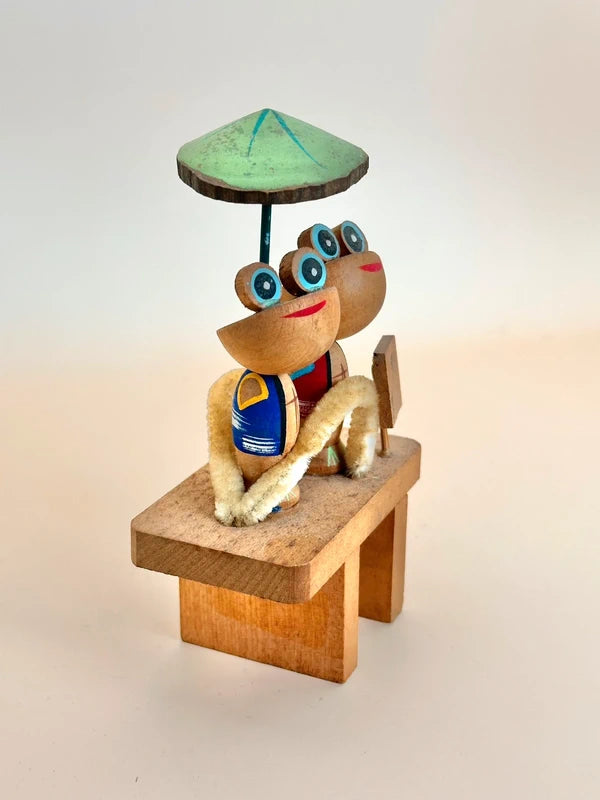 FT150 - Wooden omiyage craft from Kinosaki