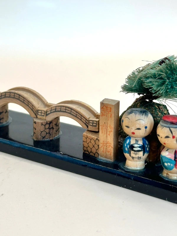 FT153 - Vintage omiyage kokeshi from Kintaikyō