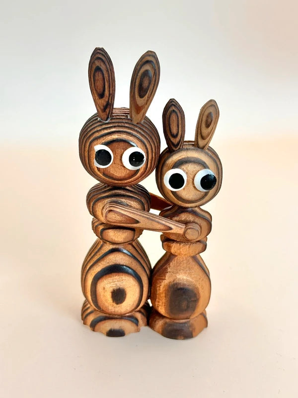 FT155 - Japan Folk crafts Rabbit Cryptomeria