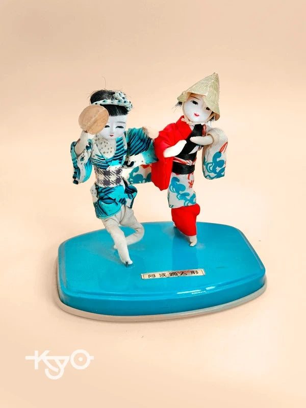 FT159 - Vintage Awa Odori Folk Doll Pair