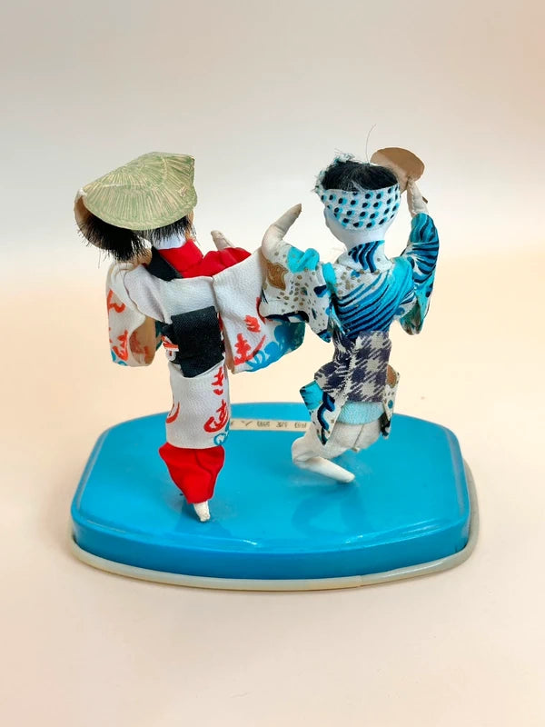 FT159 - Vintage Awa Odori Folk Doll Pair
