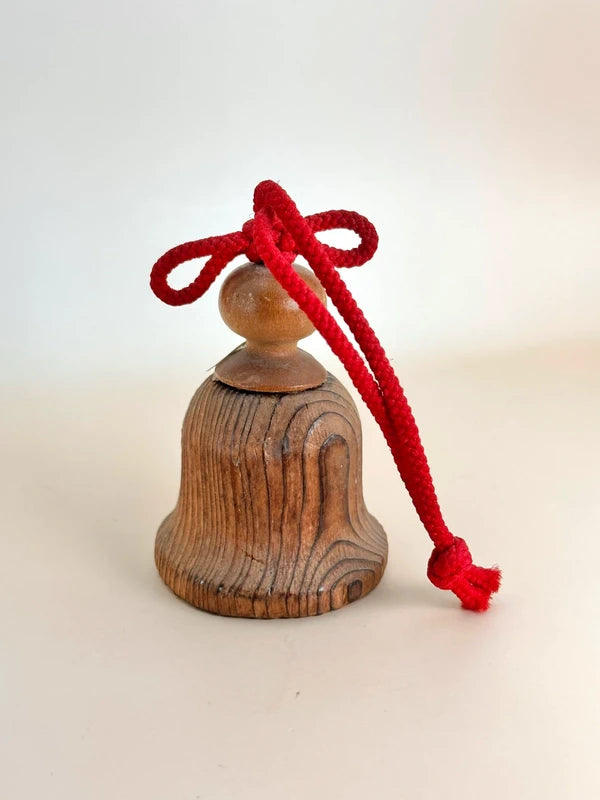 CB054 - Nenrin-suzu Dorei bell from Aizu Ōuchi-juku 大內宿