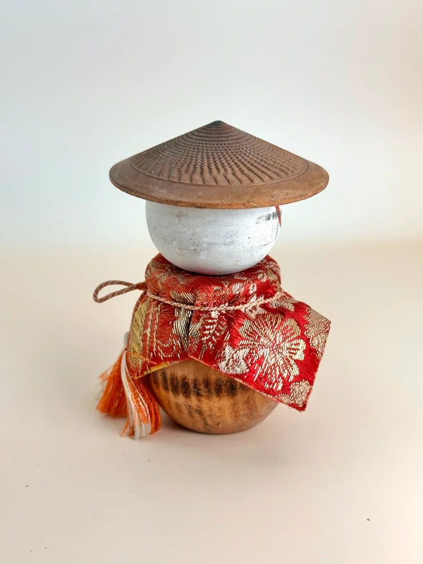 K10147 - Omiyage kokeshi from Chūson-ji 中尊寺