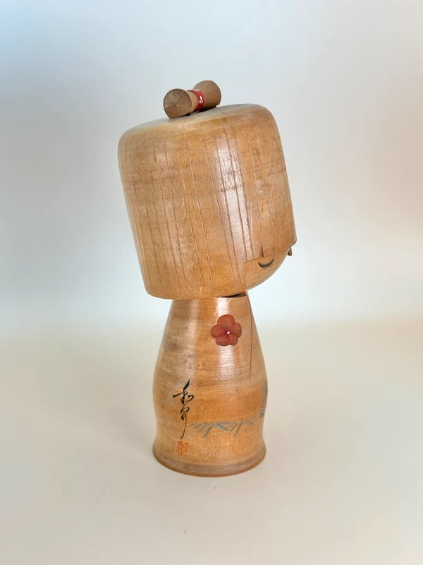 K15083 - Sosaku kokeshi by Ueda Izumi 值田和泉