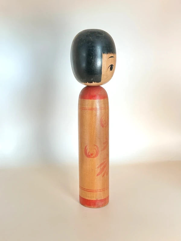 K25047 - Traditional Naruko kokeshi by Mamoru Izu 伊豆護
