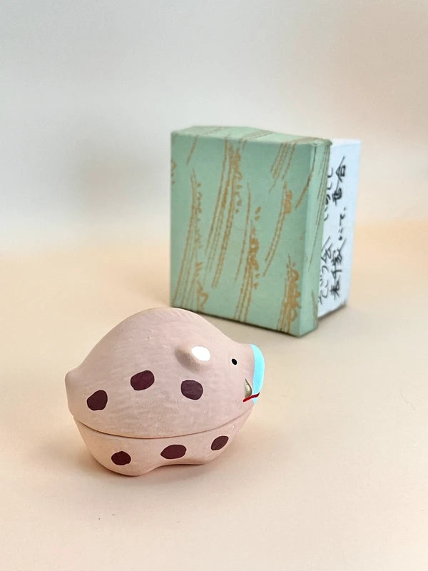 TB22 - Ceramic Zodiac Boar Pig Incense Box