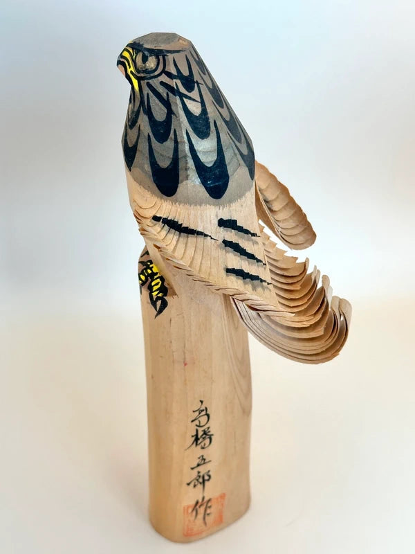 K25050 - Sasano Ittobori hawk wood carving