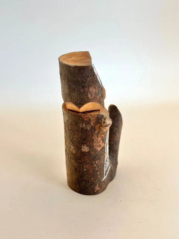 K10129 - Izu Ōshima Anko Kokeshi – Camellia Wood 伊豆大島