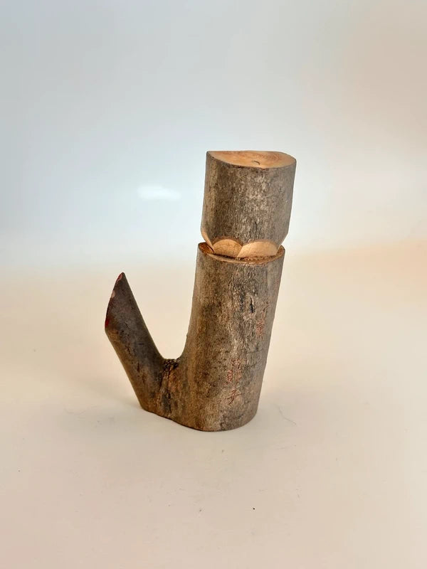 K10129 - Izu Ōshima Anko Kokeshi – Camellia Wood 伊豆大島