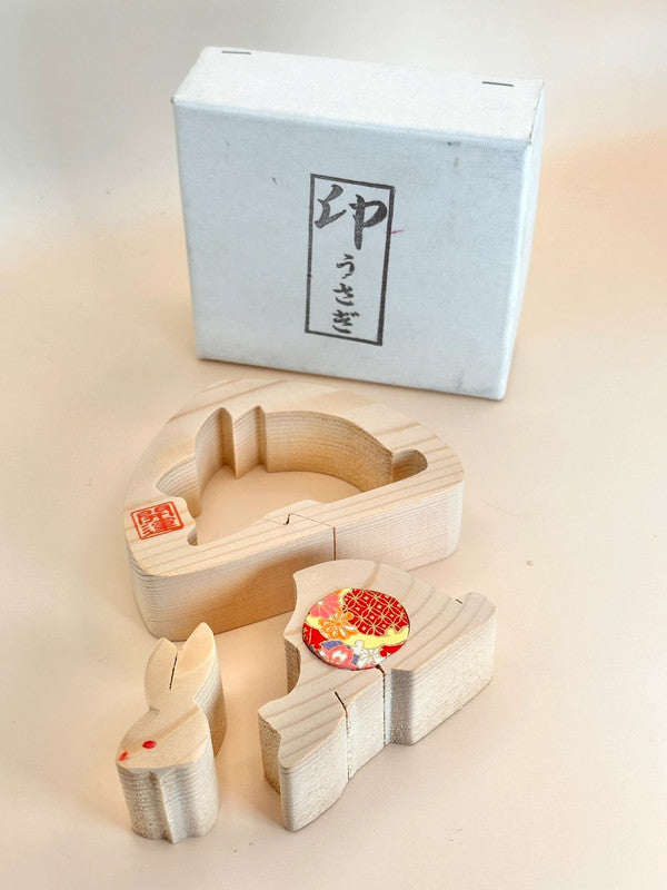FT201 - Handcrafted Zodiac Rabbit Figurine 干支置物