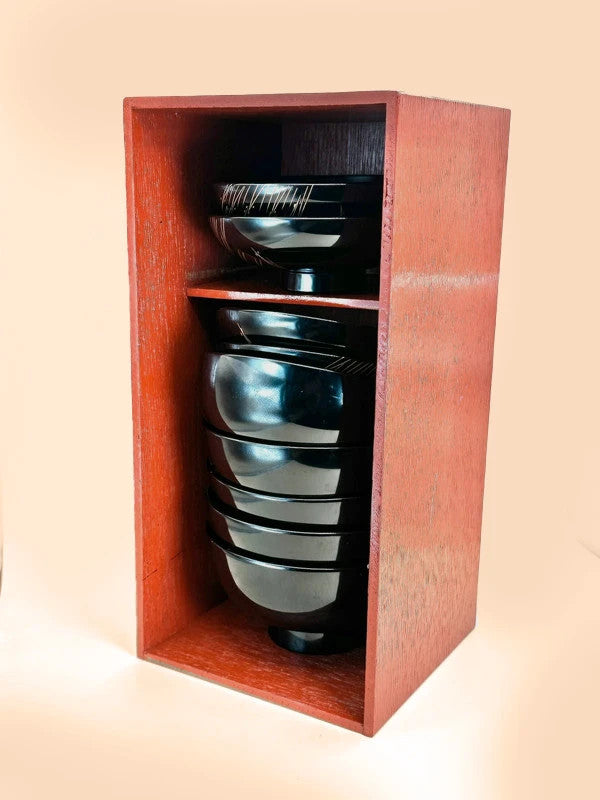 TB26 - Japanese Lacquerware Bowl Set