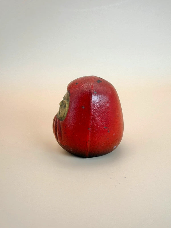 Figurine Daruma japonaise vintage en métal