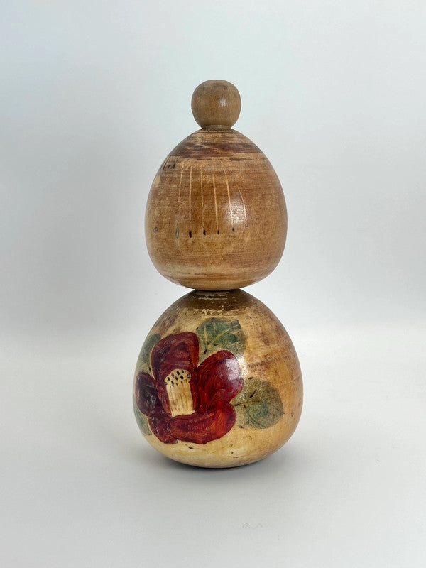 Sosaku kokeshi Camélia (Tsubaki)