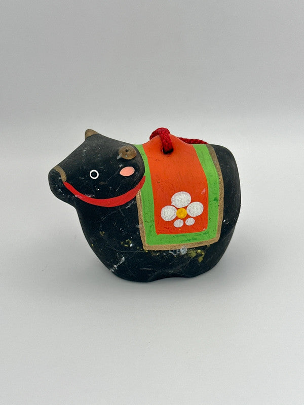 CB001 - Clay bell ornament Dorei Cow