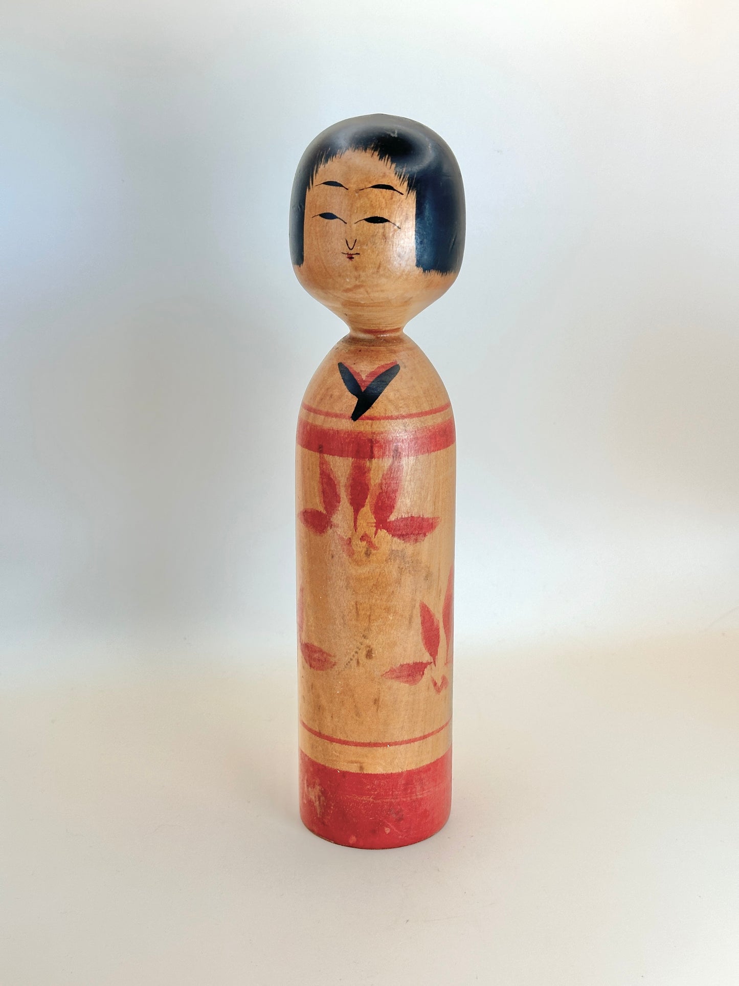 K25049 - Kijiyama kokeshi by Takematsu Igawa 井川武松