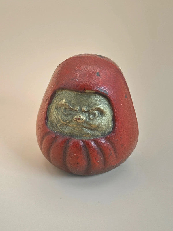 Figurine Daruma japonaise vintage en métal