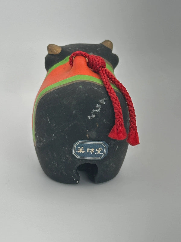 CB001 - Clay bell ornament Dorei Cow