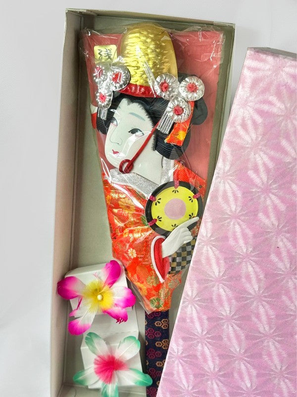 FT02 - Vintage Japanese Handcrafted Hagoita Paddle - Hanetsuki