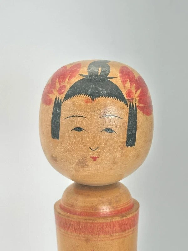 K18042 - Traditional Naruko kokeshi by Honma Tomegorō