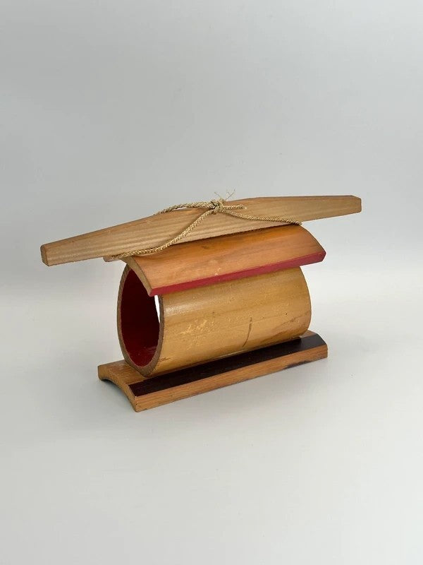 FT69 - Vintage bamboo Japanese folktoy