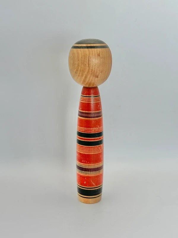 K18069 - Traditional Tsuchiyu kokeshi by Sakuo Abe