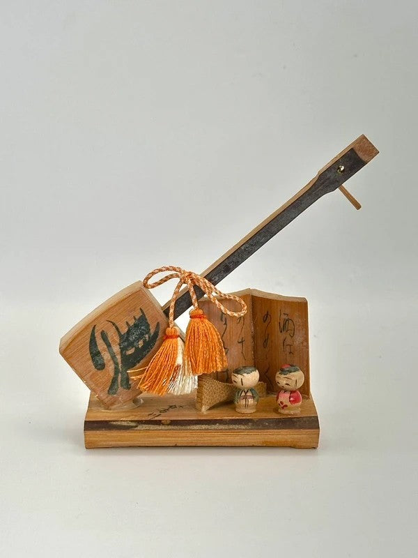 FT91 - Vintage folktoy of shamisen and kokeshi