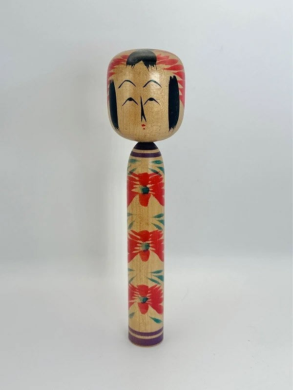 K20065 - Traditional Togatta kokeshi by Kinu Asakura 朝倉きぬ