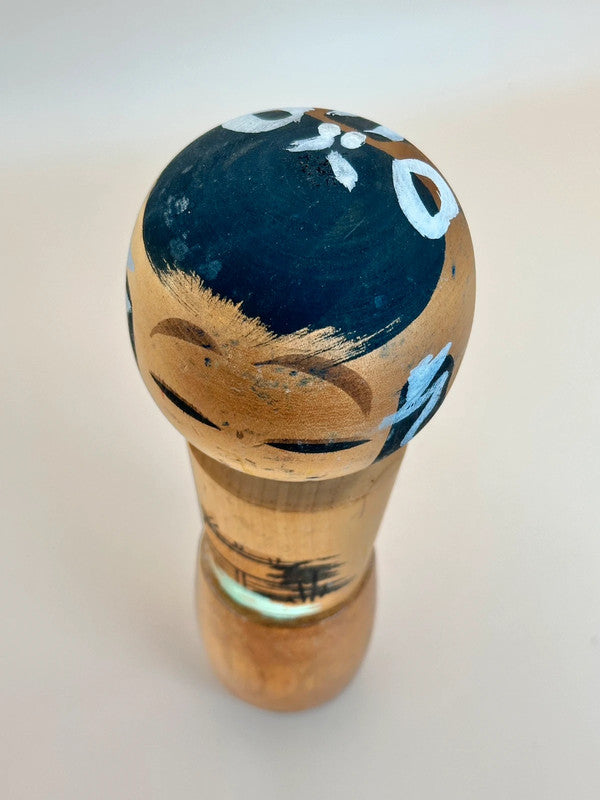 K18091 - Muñeca kokeshi Omiyage Onsen