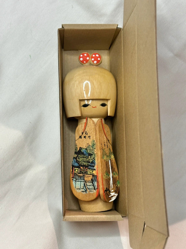 Poupée japonaise créative sosaku kokeshi