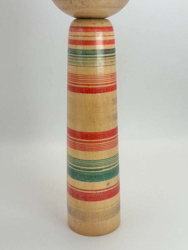 K25027 - Kokeshi traditionnel Tsugaru