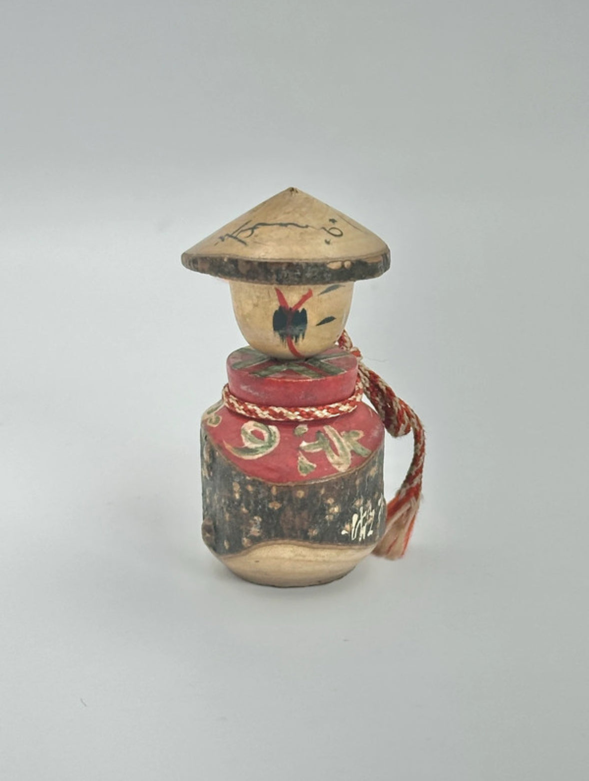 K15012 - Bobblehead Kokeshi Doll with Hat – Sake Jar Body