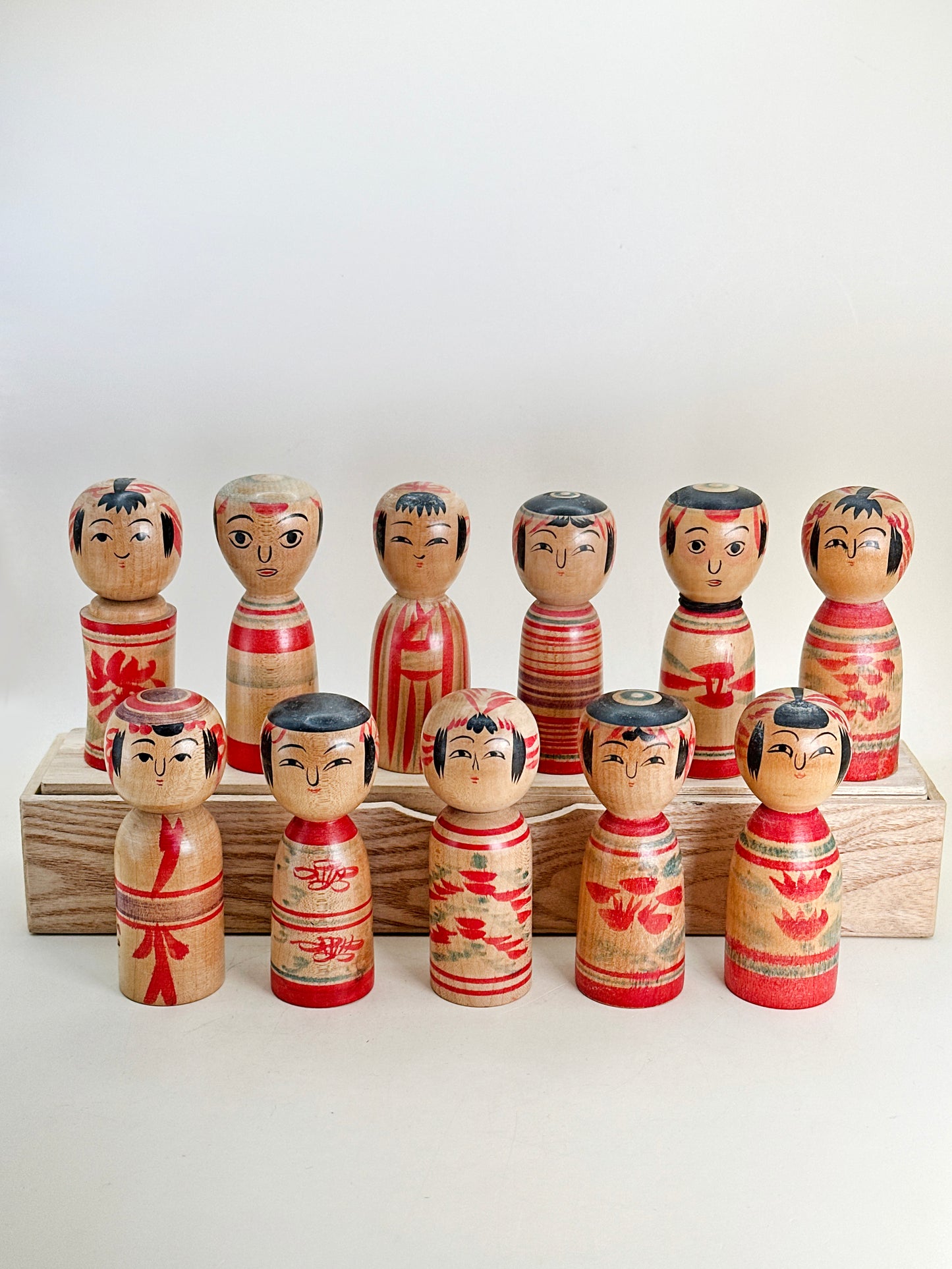 K10183 - Set de Kokeshi Tradicionales Dento 伝統こけし
