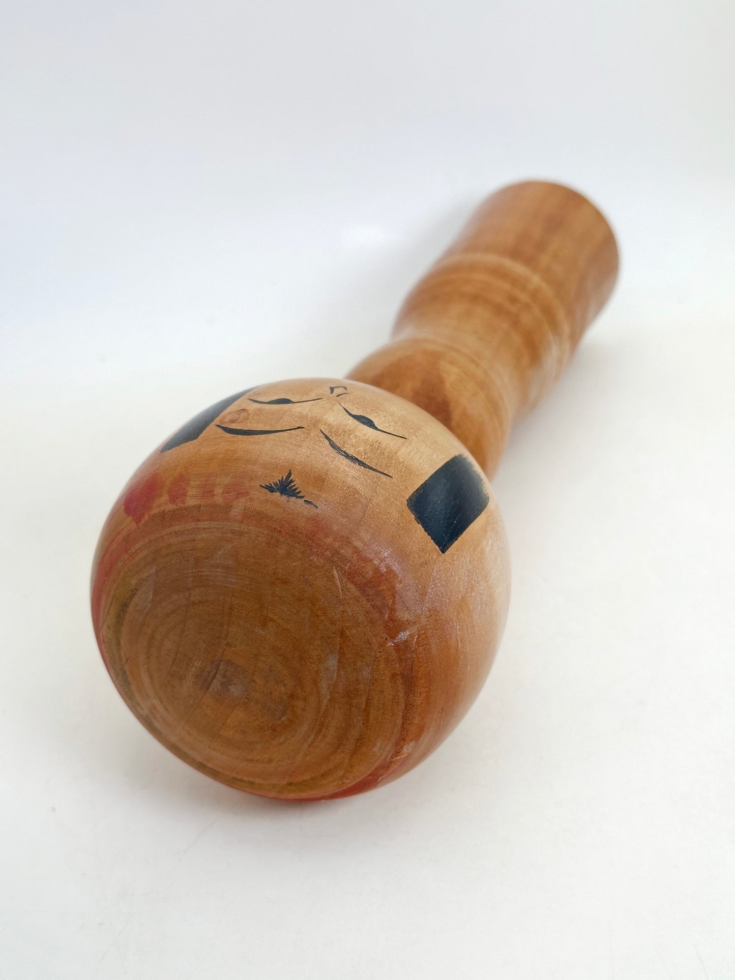 K25180 - Yajirō Kokeshi by Hisashiro Niiyama 新山久城