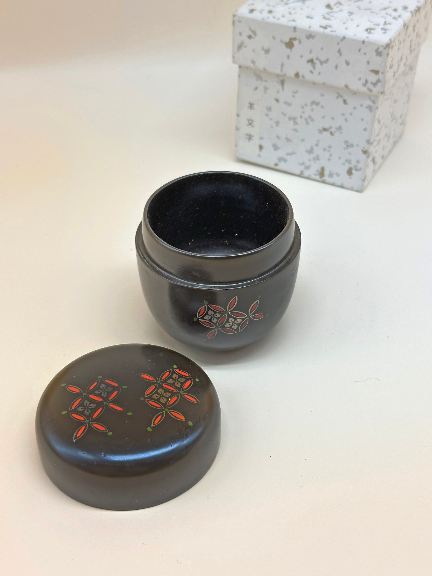 TC06 - Vintage Japanese Lacquerware Tea Caddy 茶入