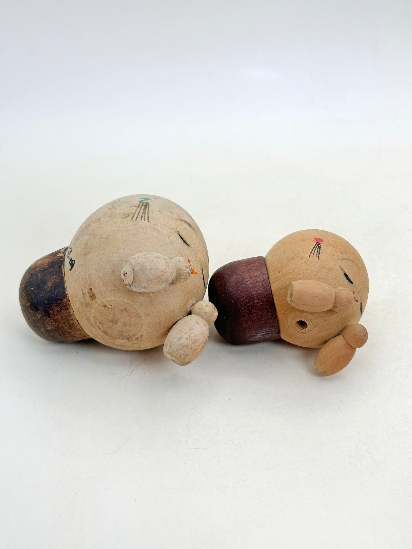 K05070 - Omiyage Kokeshi from Hakone Onsen 箱根