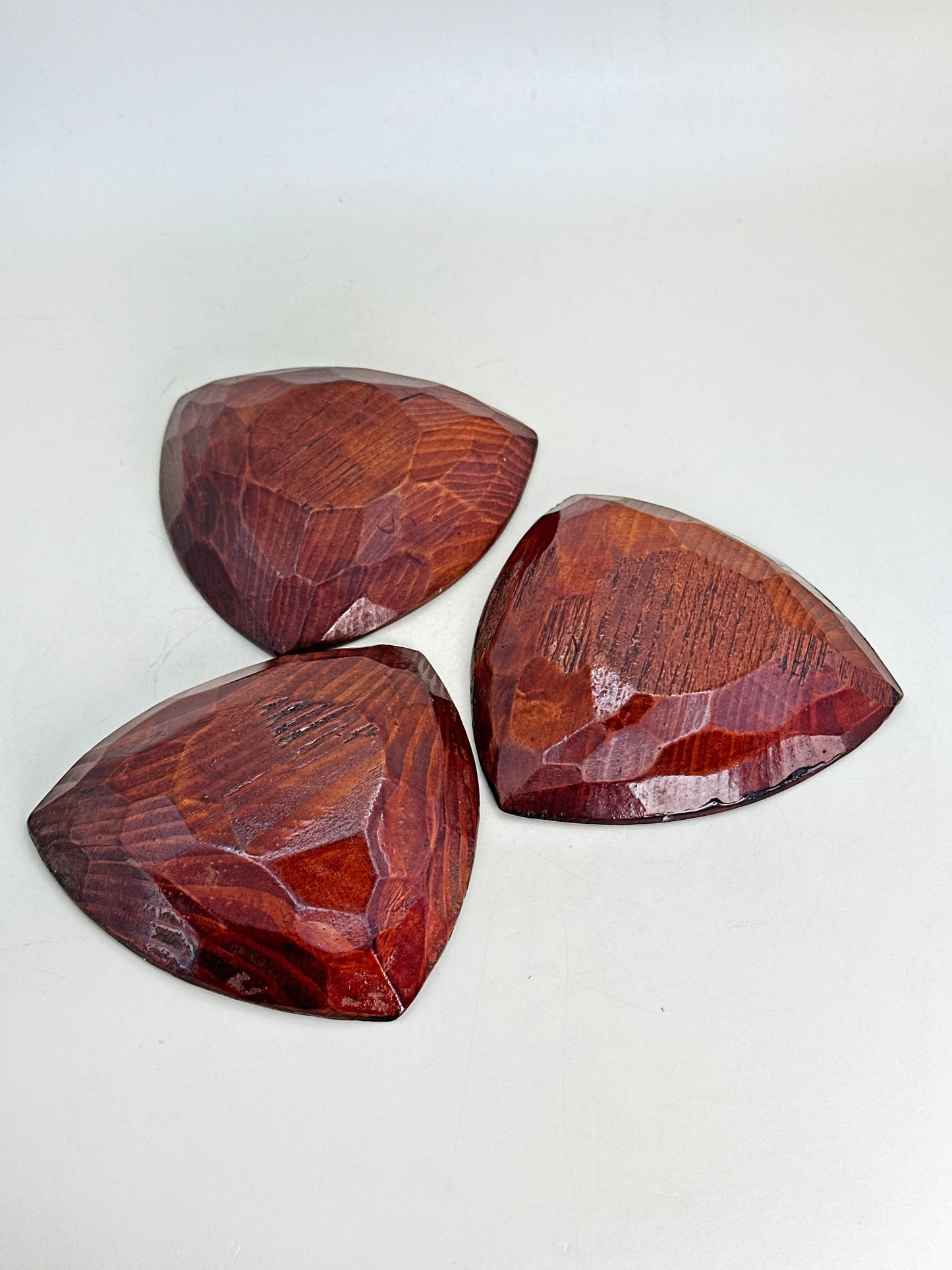 TB195 - Lacquer tea saucers of Sanuki-bori 讃岐彫