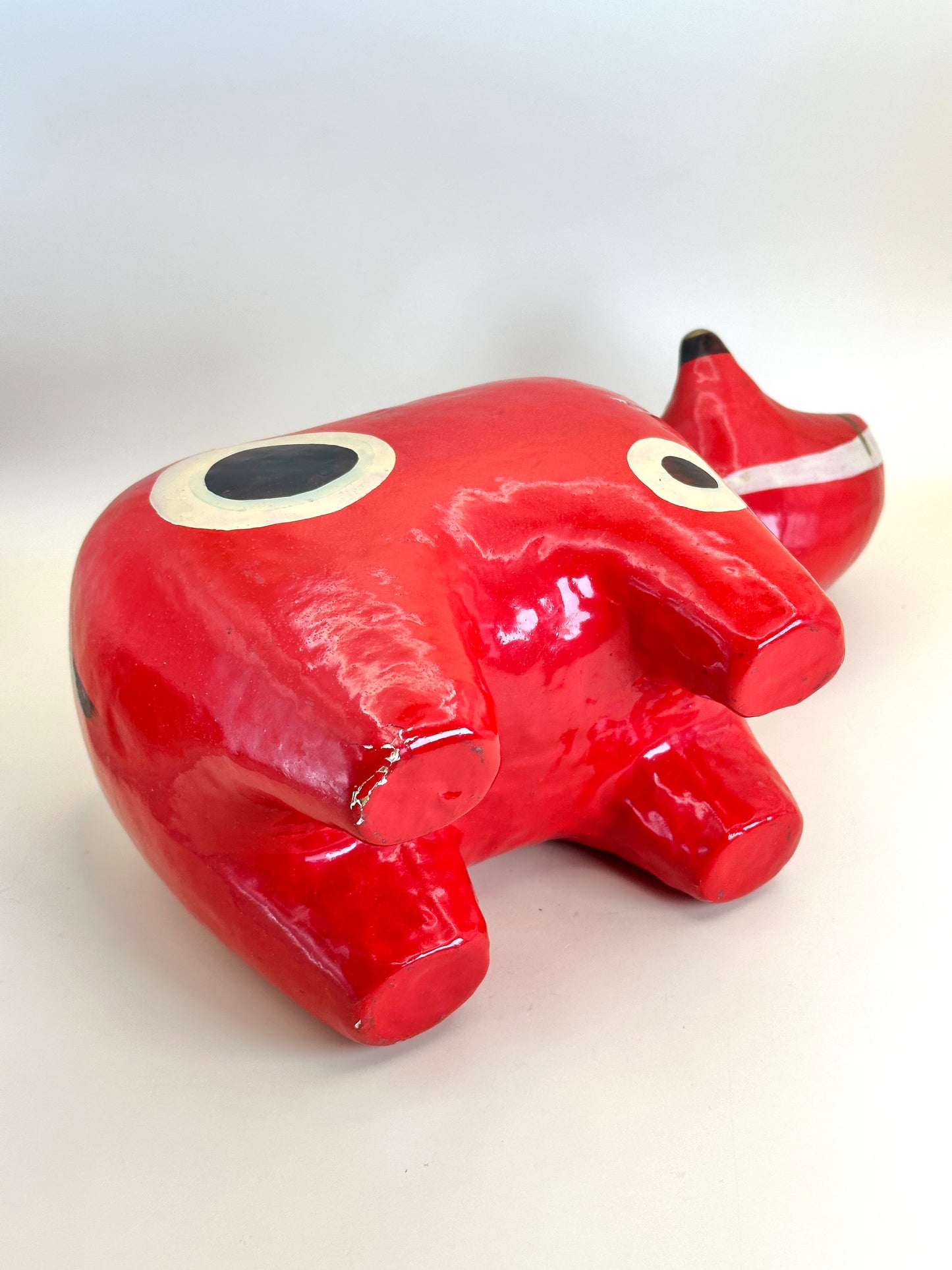 FT232 - Hariko Akabeko – Red Cow Paper Mache 赤べこ