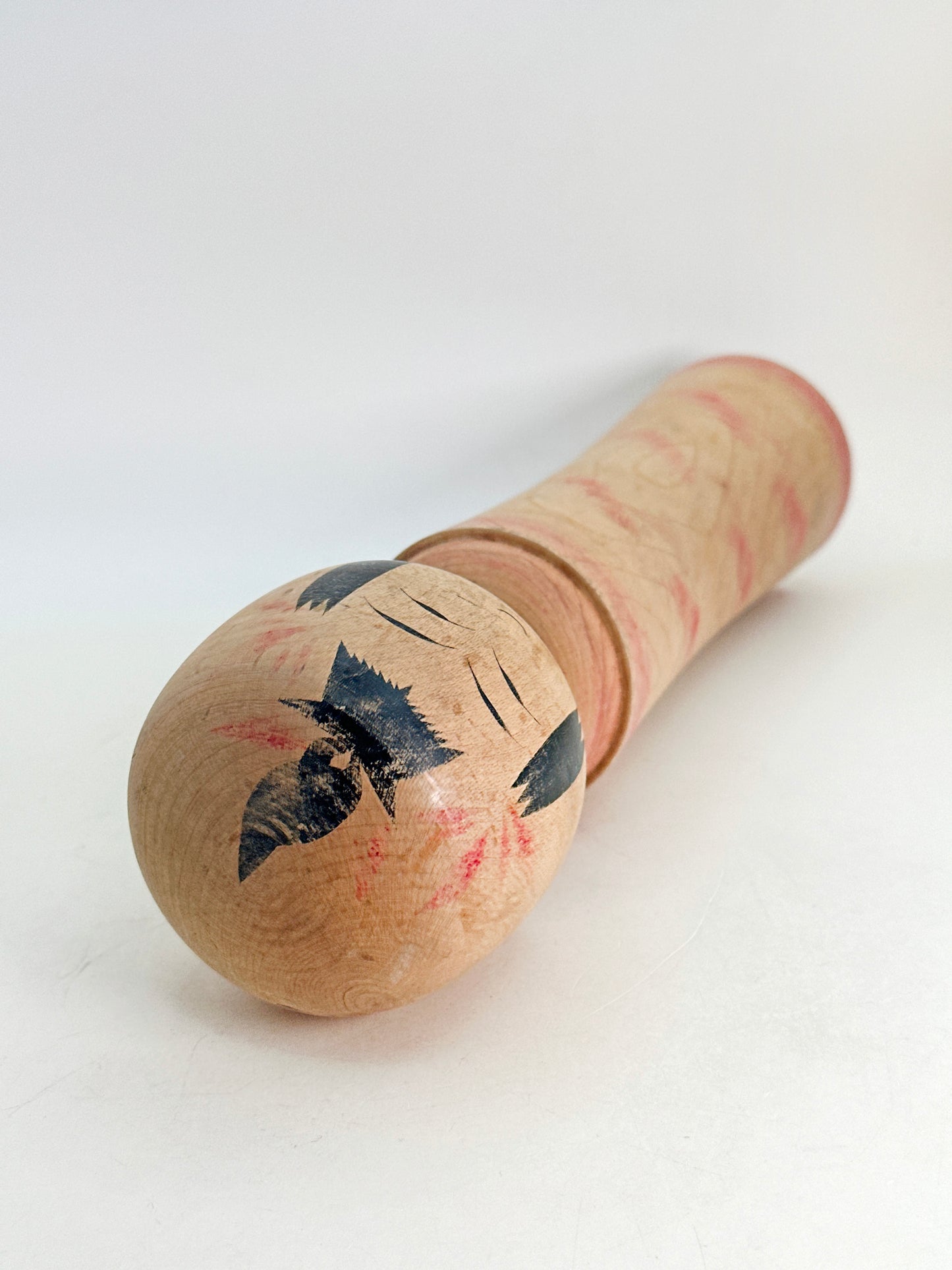 K25140 - Naruko kokeshi by Kazuo Sato 佐藤一夫