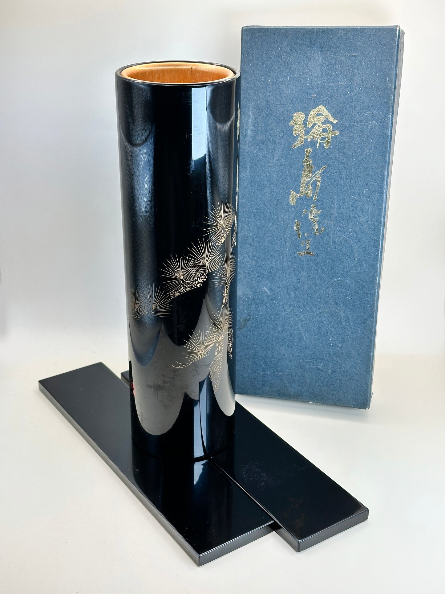TB113 - Wajima-nuri Lacquer Vase 輪島塗