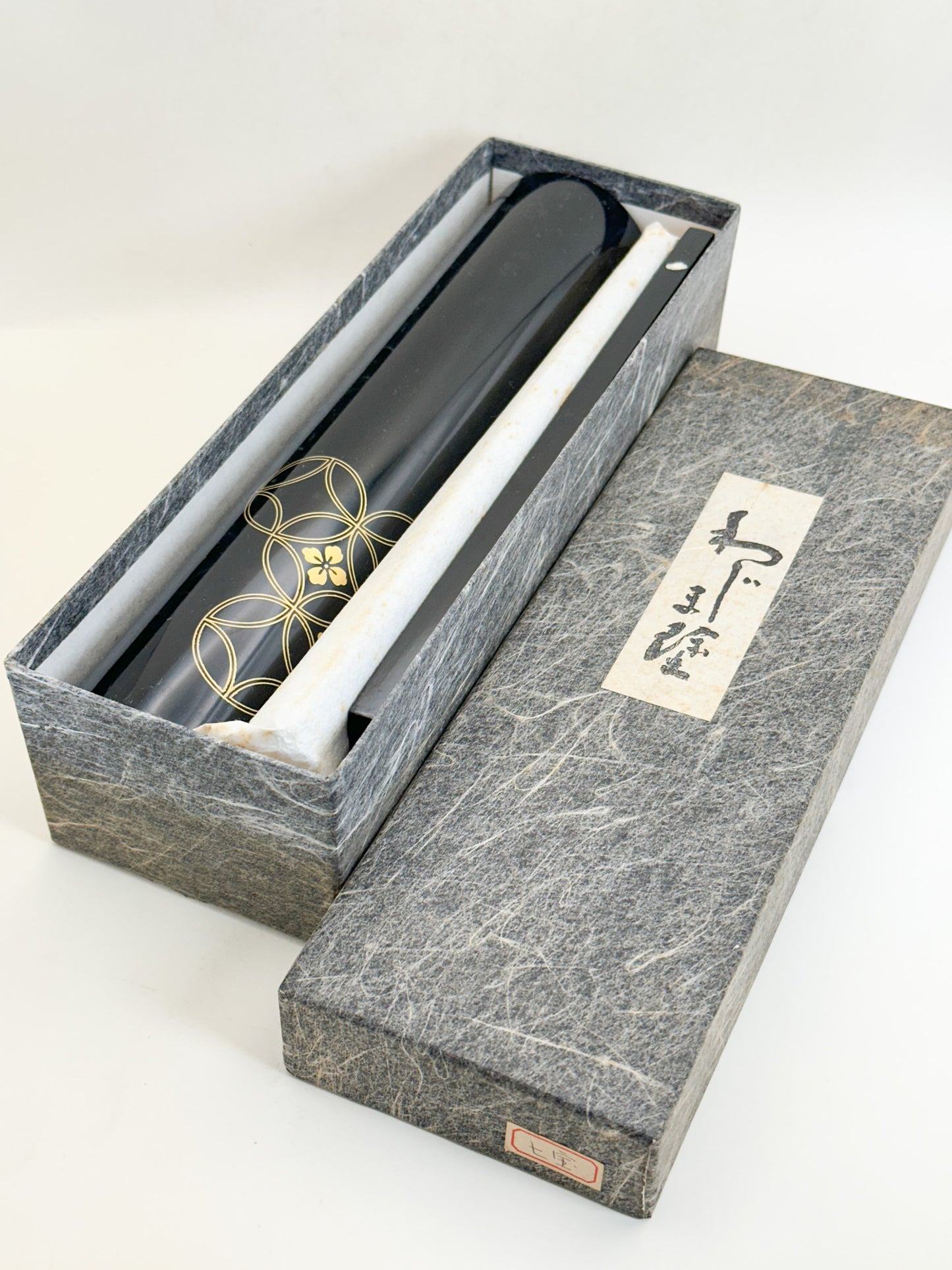 TB387 - Wajima-nuri Lacquer Vase 輪島塗