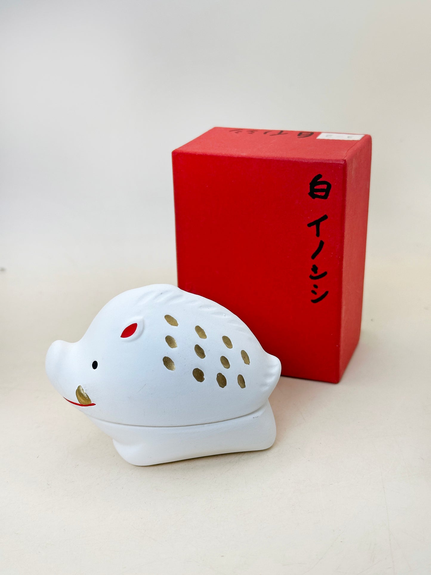 TB249 - Caja de Kyōto Ningyō kōgō 京陶人形