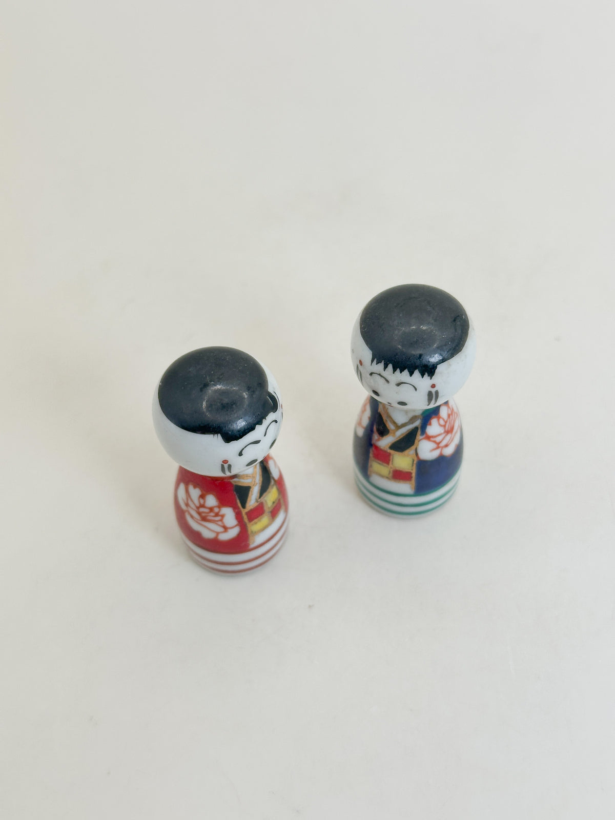 K05076 - Kutani-yaki Kokeshi set 九谷焼