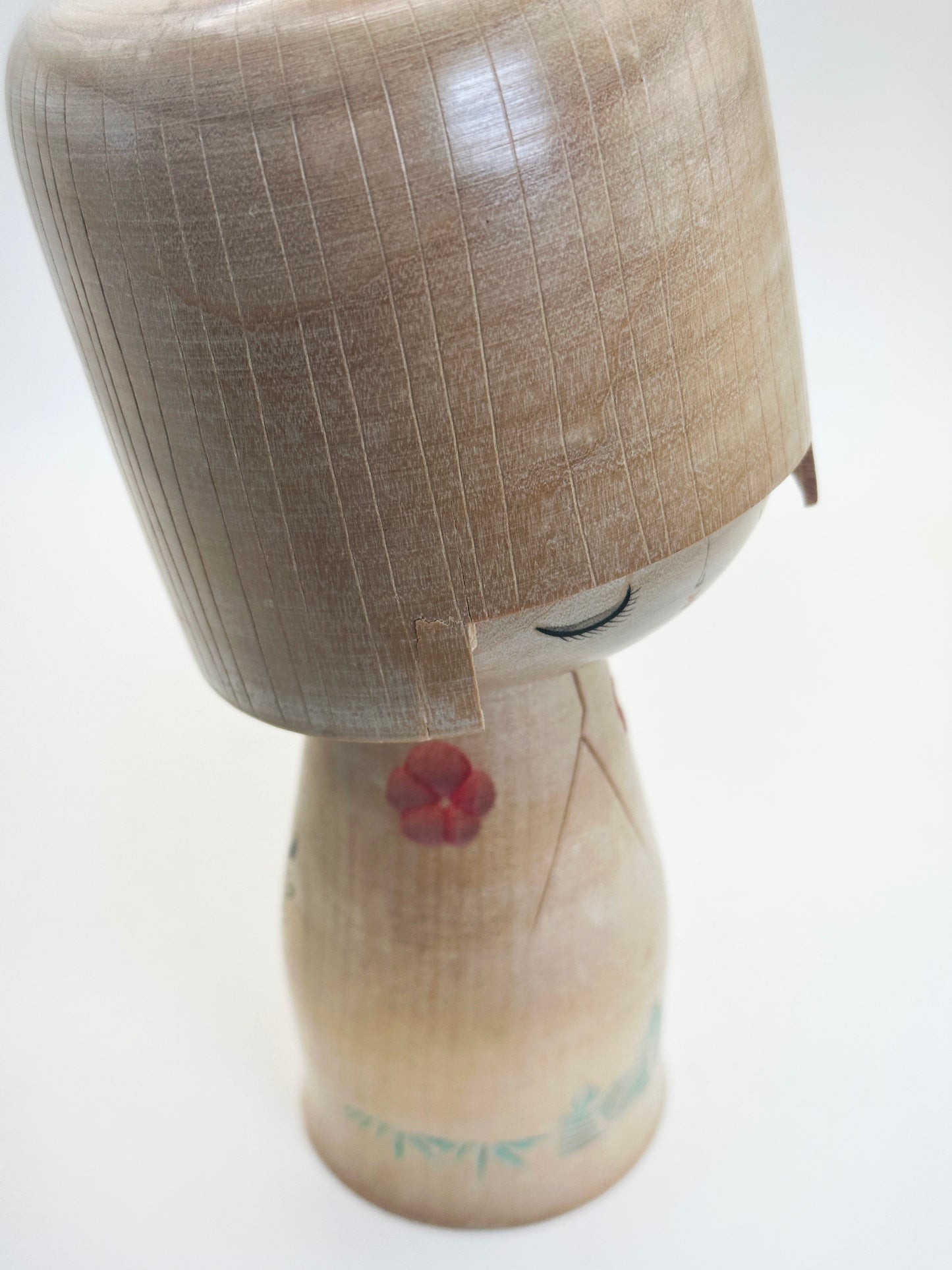 K20108 - Sosaku kokeshi by Ueda Izumi 值田和泉