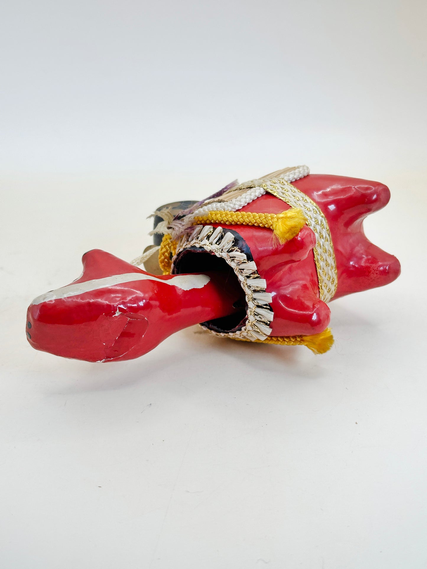 FT288 - Hariko Akabeko – Red Cow Paper Mache 赤べこ